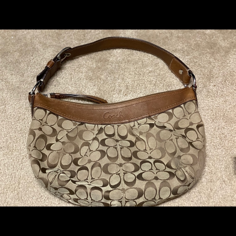 👜 Coach Purse